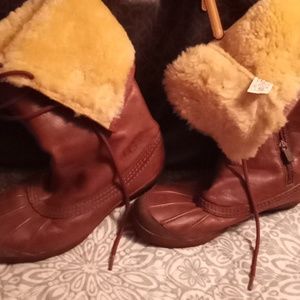 UGG BOOTS